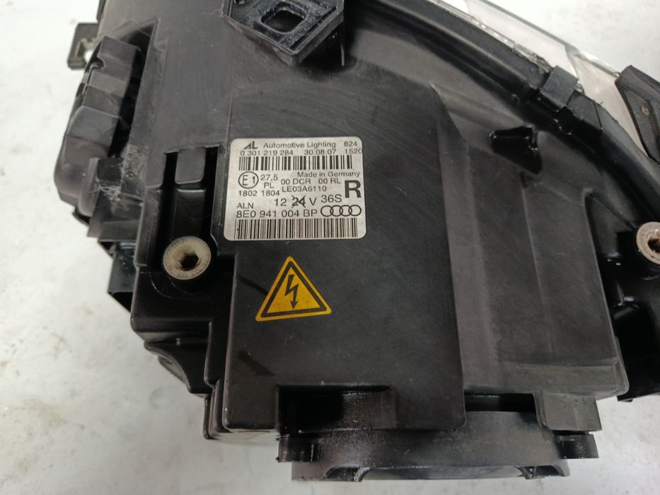 Óticas Audi A4 B7 bixenon, direcionais