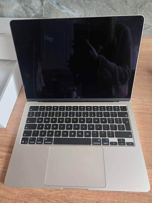 MacBook Air 13 cali M4