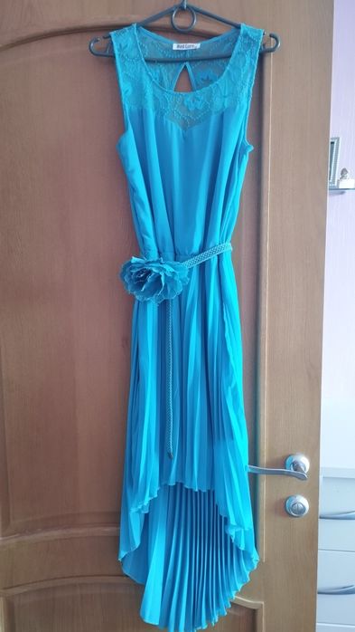 Продам сукню нарядну