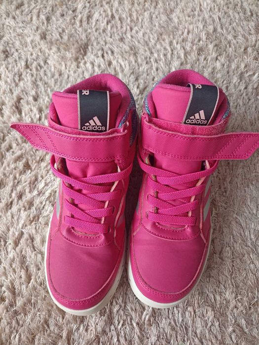 ADIDAS ALTASPORT MID BEAT THE WINTER 35