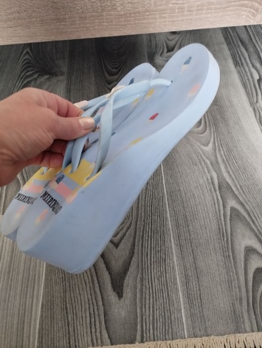 Вьетнамки , летняя обувь 38 размер.