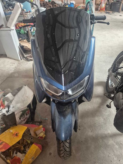 Vendo N Max 125 como nova