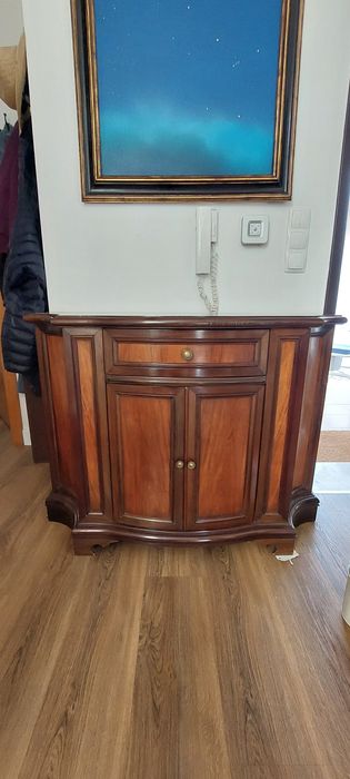 Movel de entrada em madeira maciça