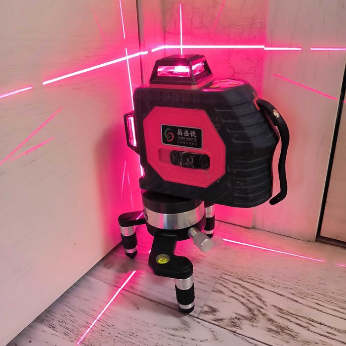 Оренда лазерного нівеліра 3D 12 ліній 360° (червоні ліні])