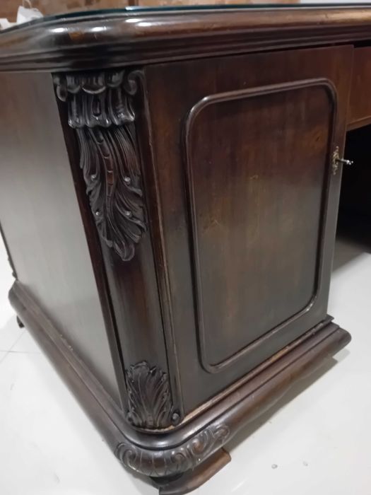 Biurko antyk orzechowe dwustronne rozkładane