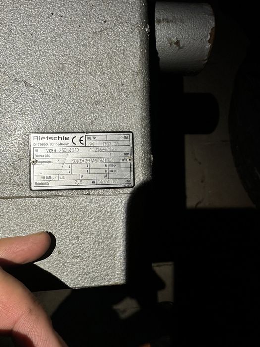 Pompa próżniowa Rietschle 300m3/h VCEH 250 7,5kw