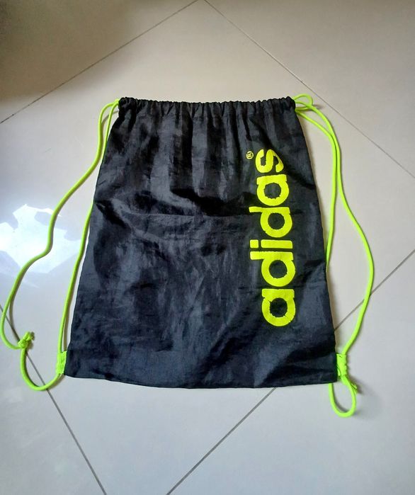 Czarny worek sportowy Adidas