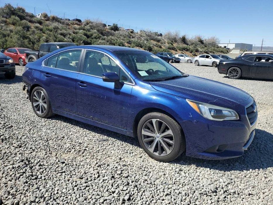 Subaru Legacy Limited (2015)