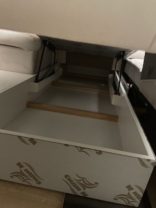 Диван в отличном состоянии!