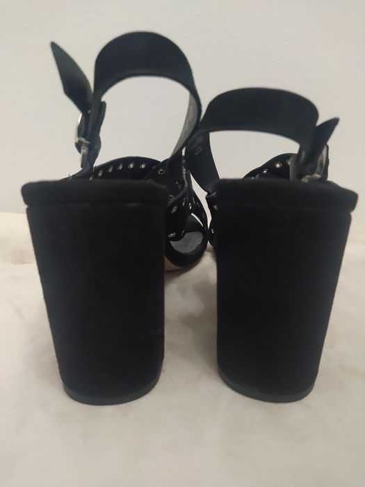 Sandały nowe czarne rozmiar 39