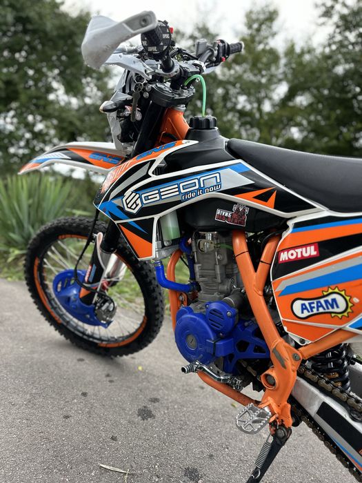 Продам Geon dakar GNS 300