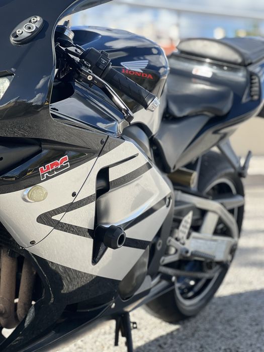 Honda CBR 600RR 2004 ( nacional )