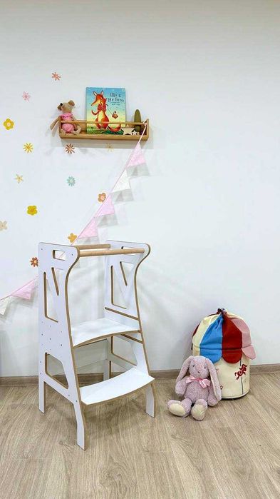 Вежа помічник Монтессорі  Башня Монтессори Помощник