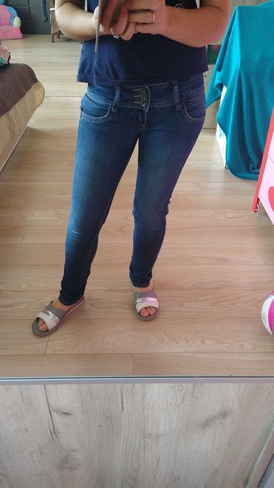 Spodnie jeansowe XS