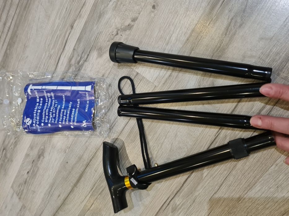 трости  обычные и с фонариком и палочки складываются  для ходьбы