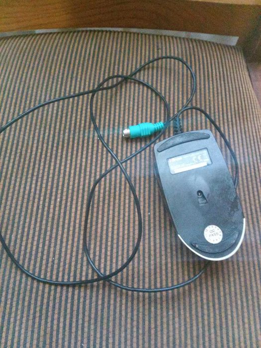 Trust MI-2200 Mouse