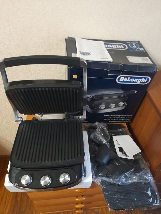 Продам електрогрильницю Делонджі CGH 912