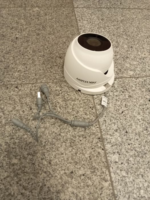 4 kamery TurboHD Hikvision demontażu sprawne.