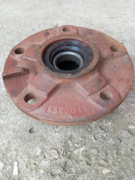 Ступиця культиватора