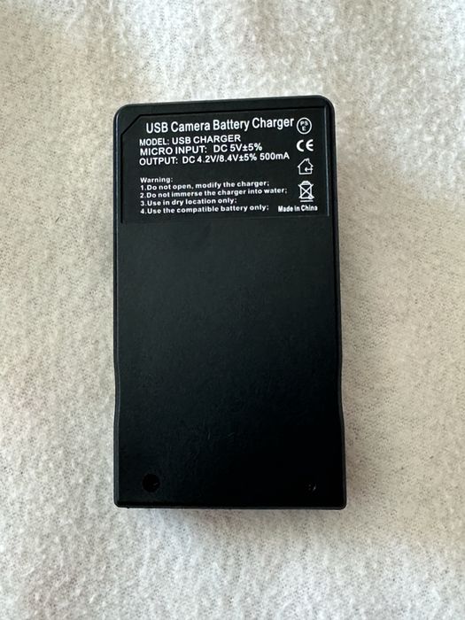 Carregador de Baterias de Câmara USB BG1 Novo