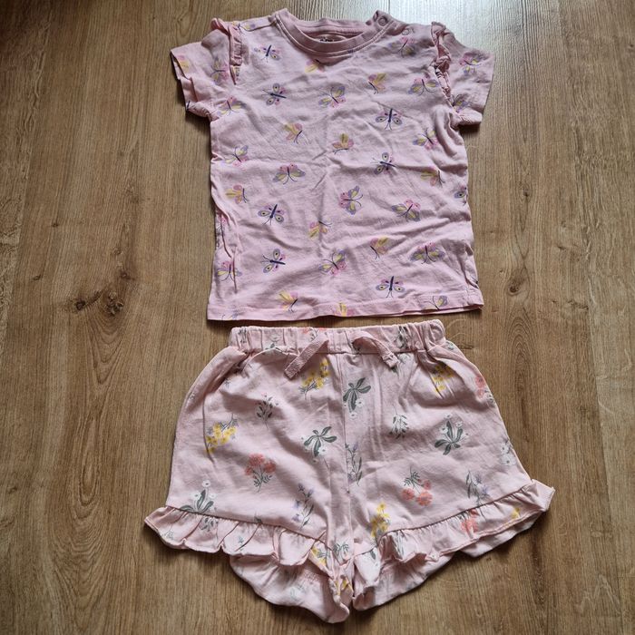 Zestaw spodenki  +  koszulka H&M Sinsay 92