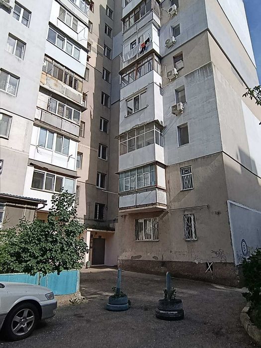 Продам 1 комн квартиру Щорса "Приват банк" кирпич спец. проект.