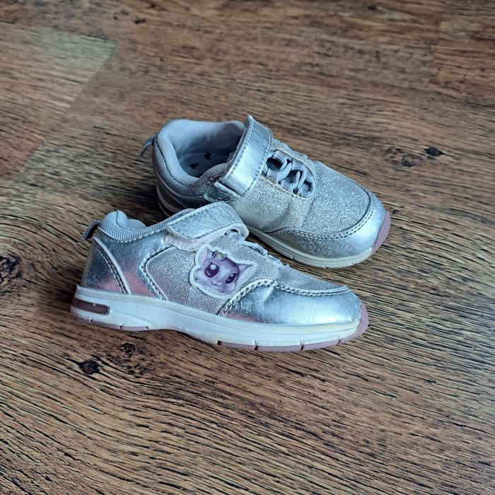 Buty dziewczęce rozmiar 24