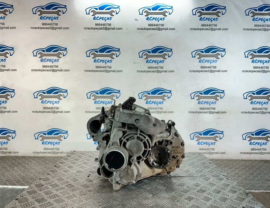 Caixa 6 Velocidades Manual LHD VW Volkswagen Audi Seat Skoda 2.0 TDi