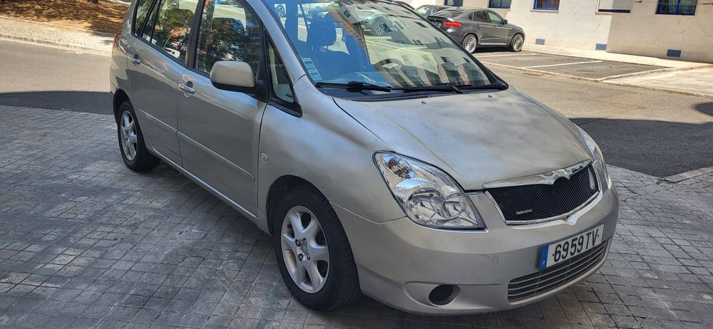 Toyota corolla verso 1.6 vvti 110cv
