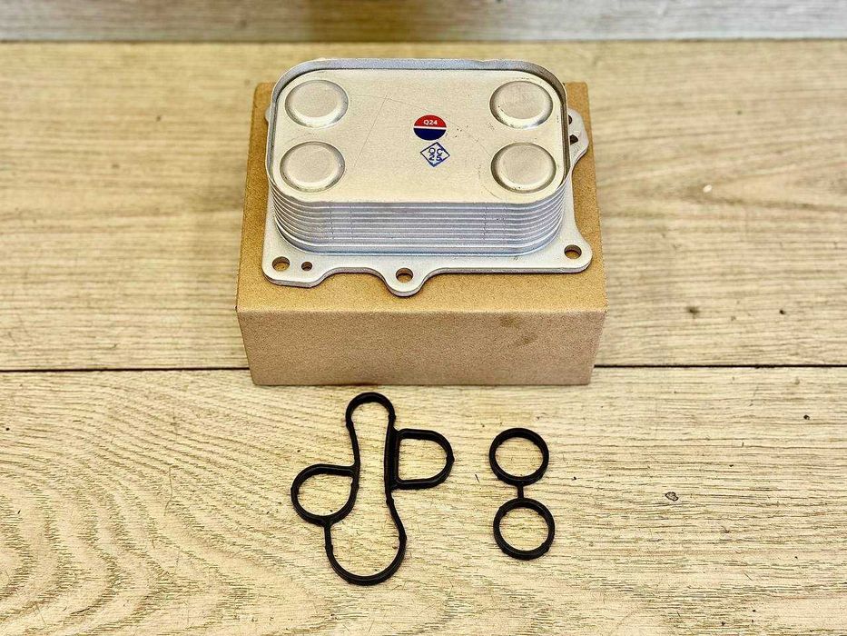 Теплообмінник масляний радіатор Fiat 500 Фіат Масляный теплообменник