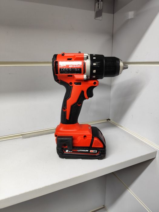 Milwaukee M18 BLDDRC  3601-20  безщітковий акумуляторний шуруповерт Мі
