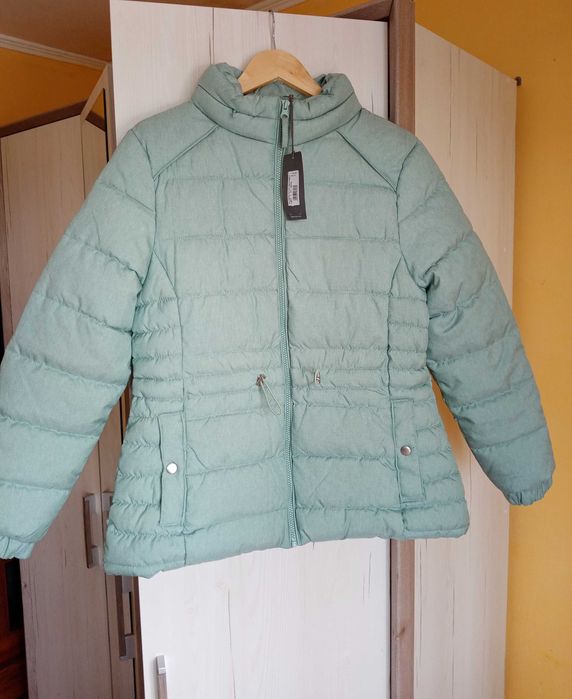 Новая курточка на осень размер L