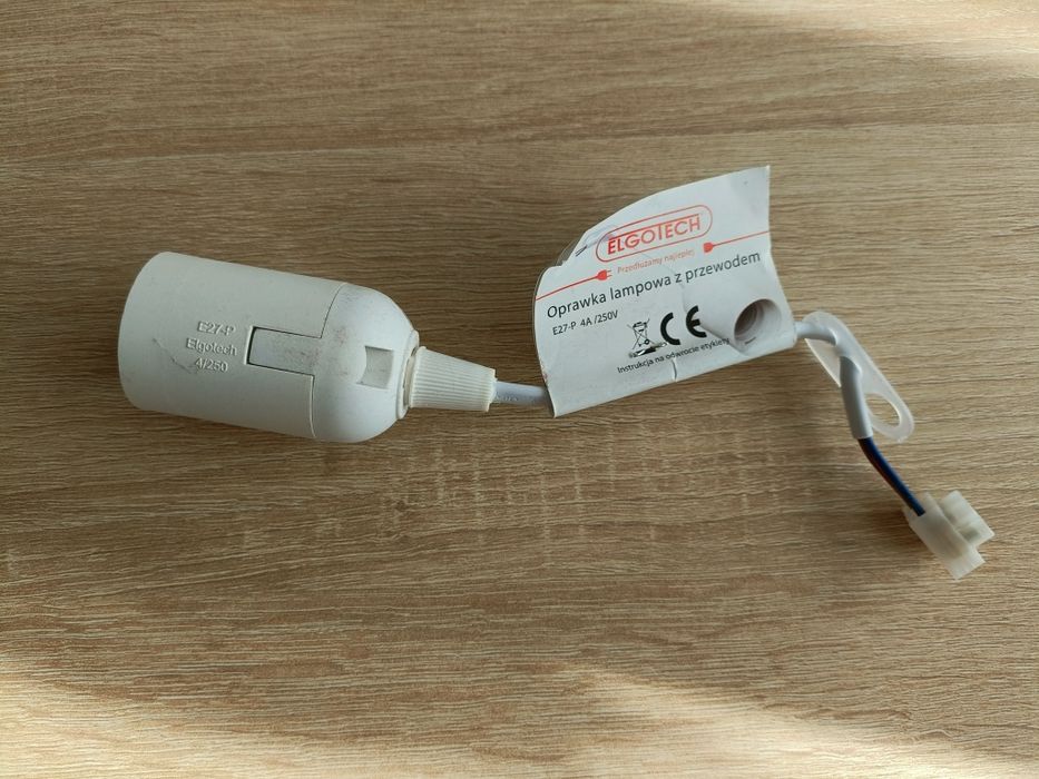 Oprawka lampowa z przewodem
