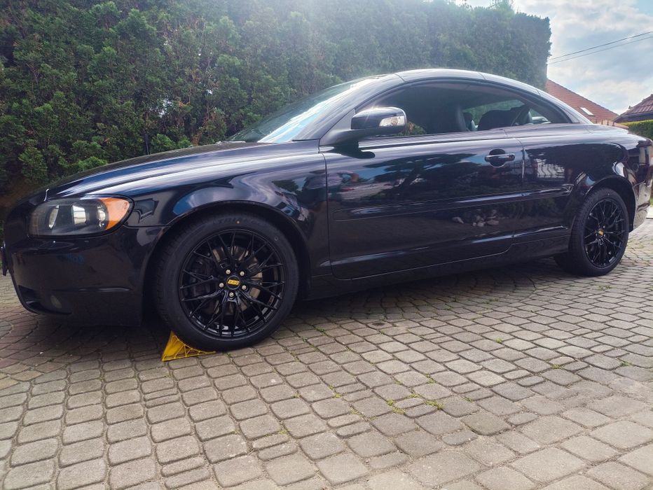 Nowe czarne alufelgi połysk 18 5x108 Volvo Ford Peugeot 508 Citroen C5