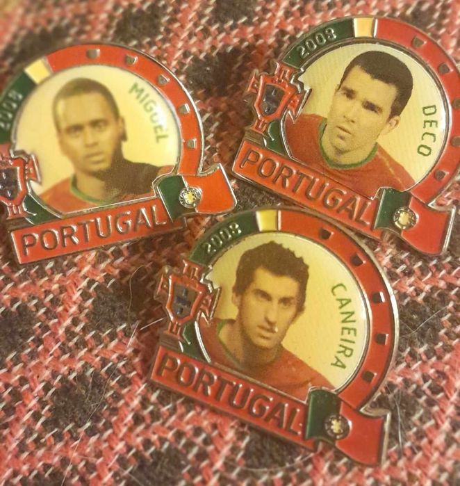 Pin. Jogadores da selecção portuguesa é bandeiras