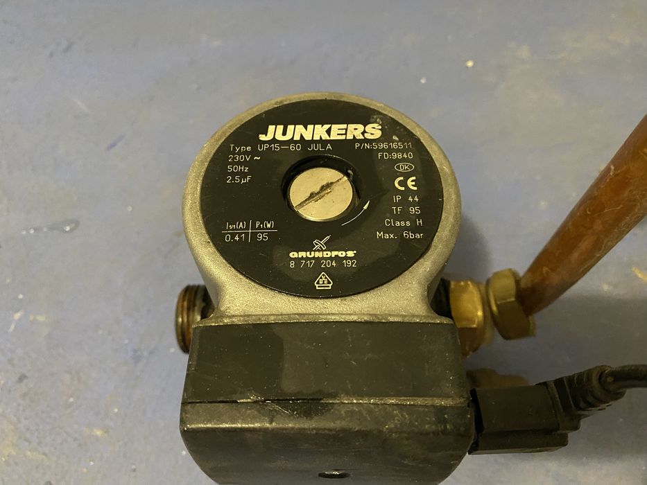 Pompa wody junkers do kotla gazowego