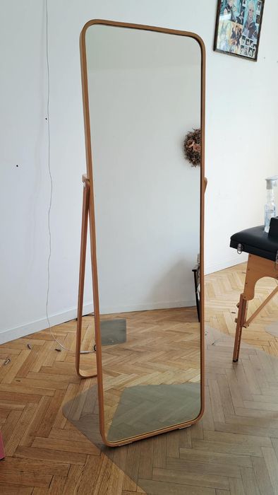 Lustro stojące ikea ikornnes