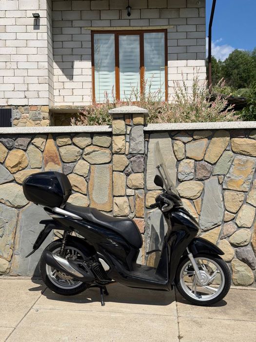 Продам Honda sh 125i