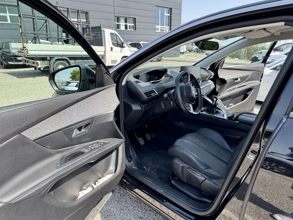 Peugeot 3008 1.5 BlueHDi Allure Pack – 2022 | Nacional