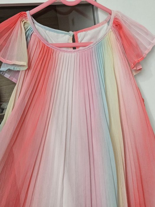 Sukienka H&M r. 128 plisowana tęczowa