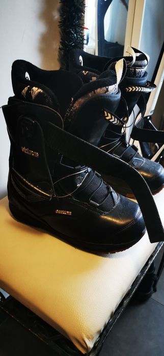 Buty snowboardowe 41 deelux