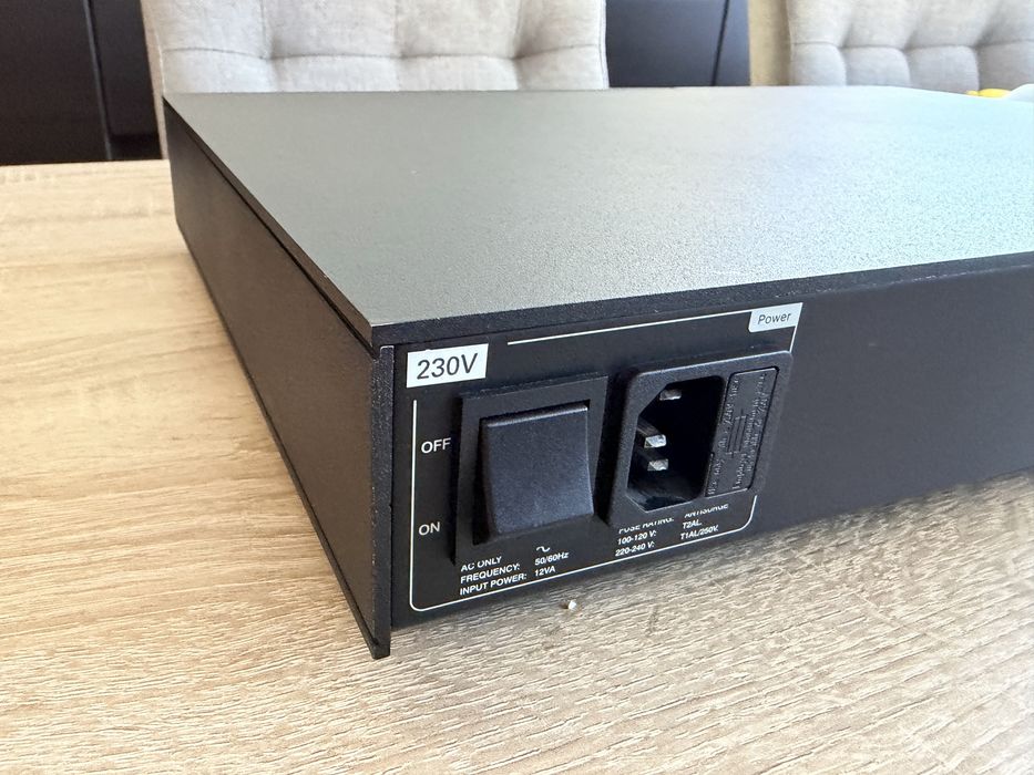 NAIM CD5i z pilotem