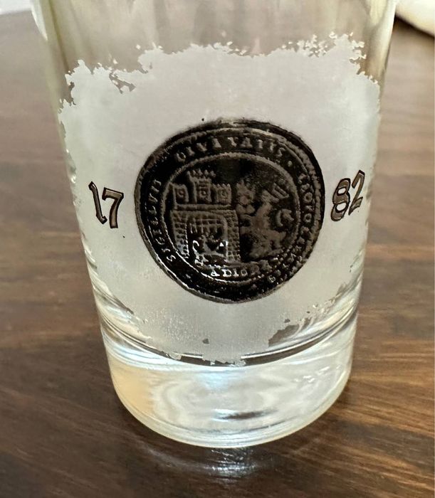 Рюмка водка 1782