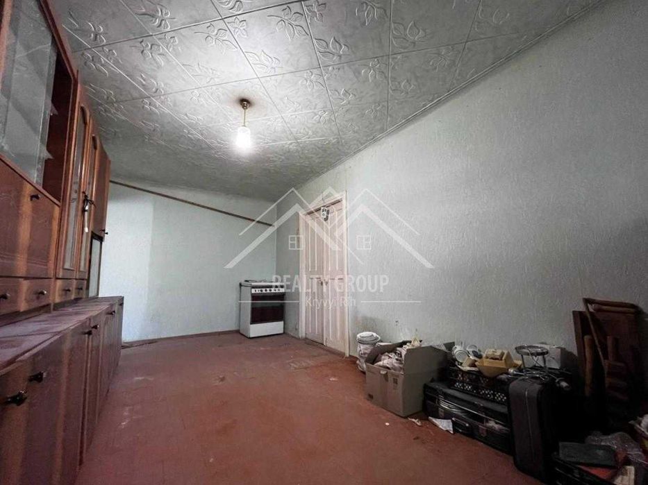 Продаж 2к квартири під ремонт на Курчатова