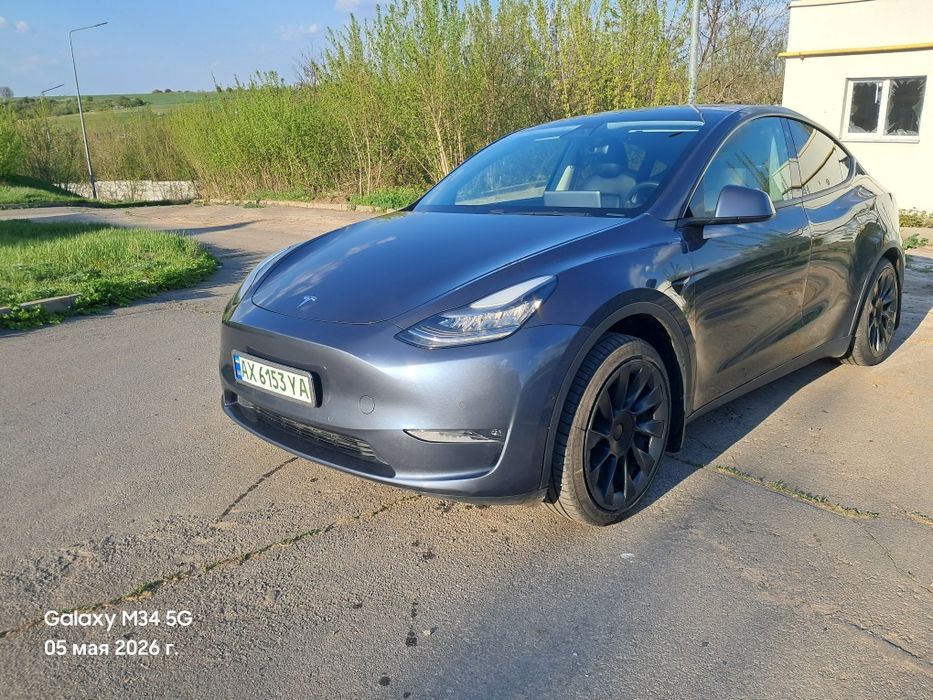 Продам електроавтомобіль в гарному стані