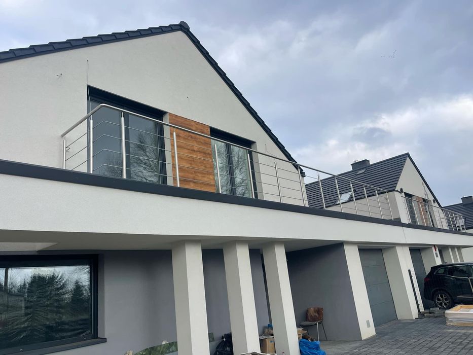 Balustrady nierdzewne podjazdy dla osób niepełnosprawnych