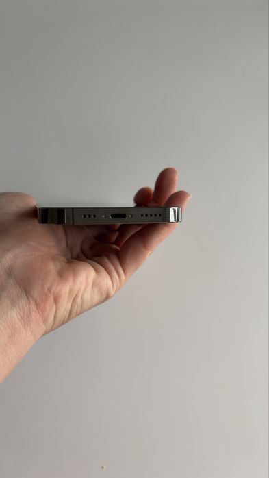Офіційний iPhone 13 Pro