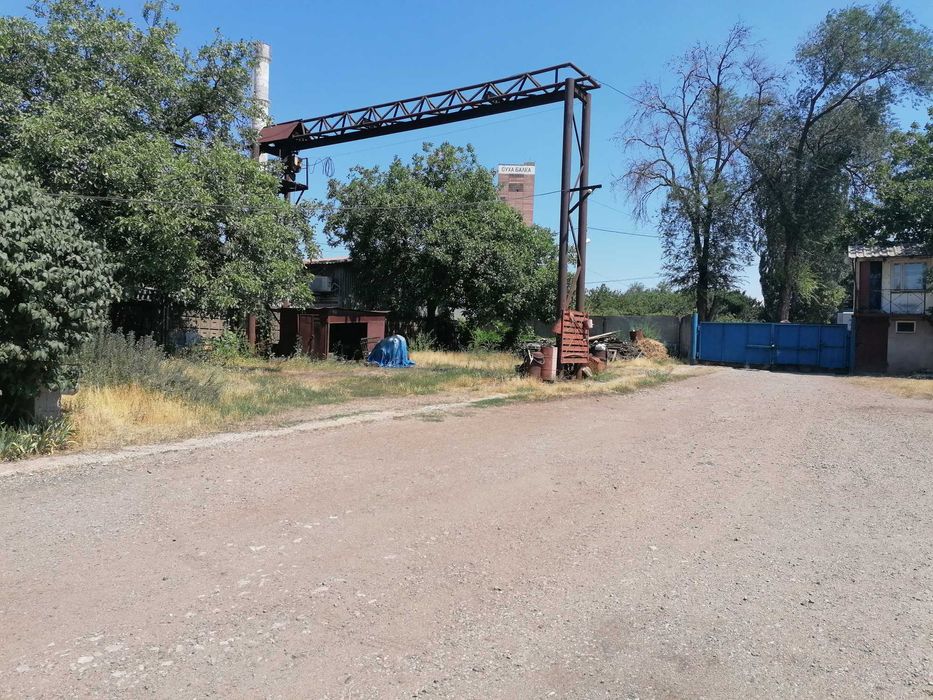Промбаза производственного назначения Кривой Рог возле ПрАТ Суха Балка
