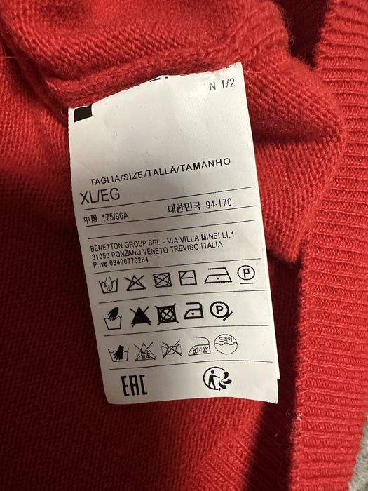 Фірменний Benetton з вовни  светр