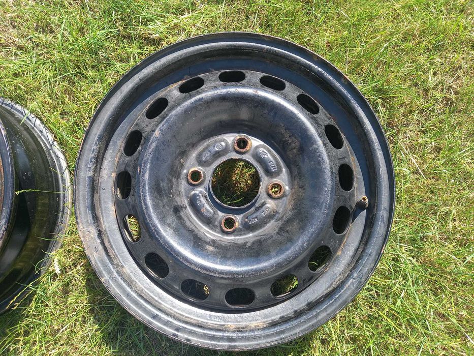 Felgi stalowe R15 4x114,3 Volvo S40 V40 4 szt.